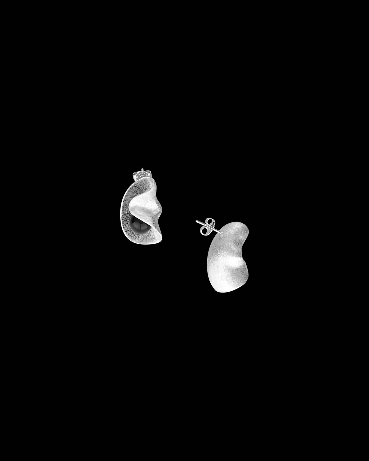 Black Onyx Silver Earrings