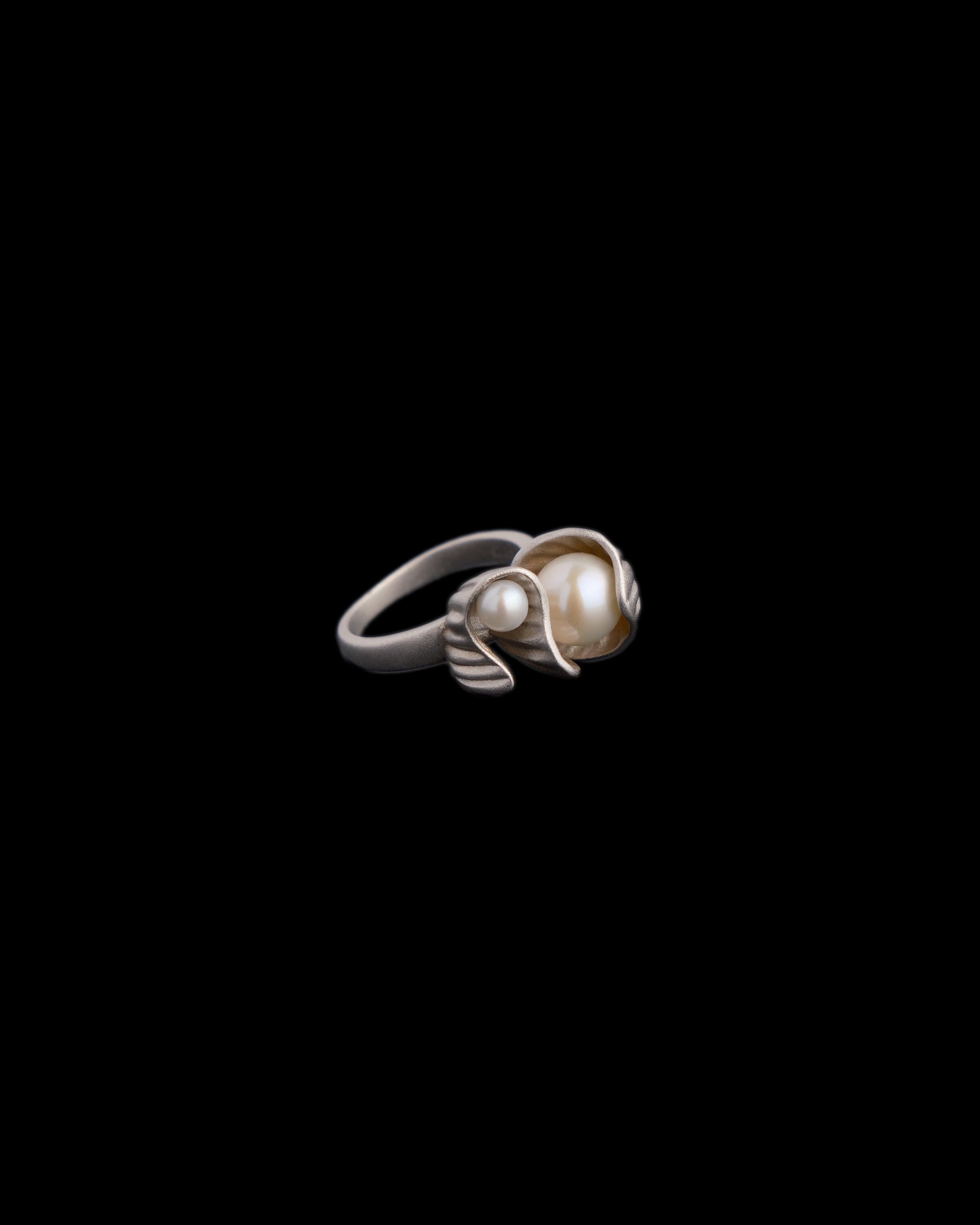 Pearl and Recycled Sliver Ring