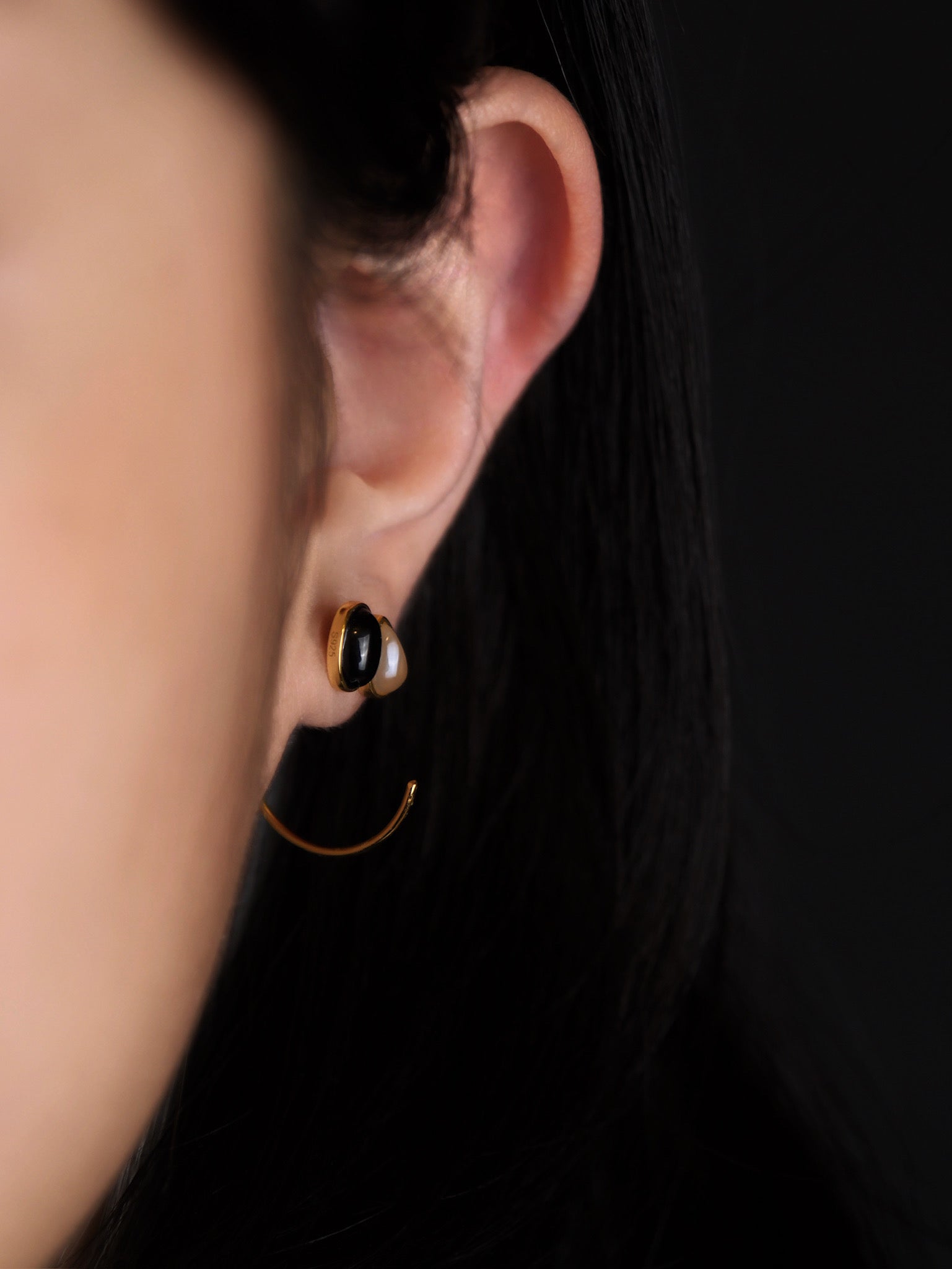 Open Hoop Onyx Earrings in gold