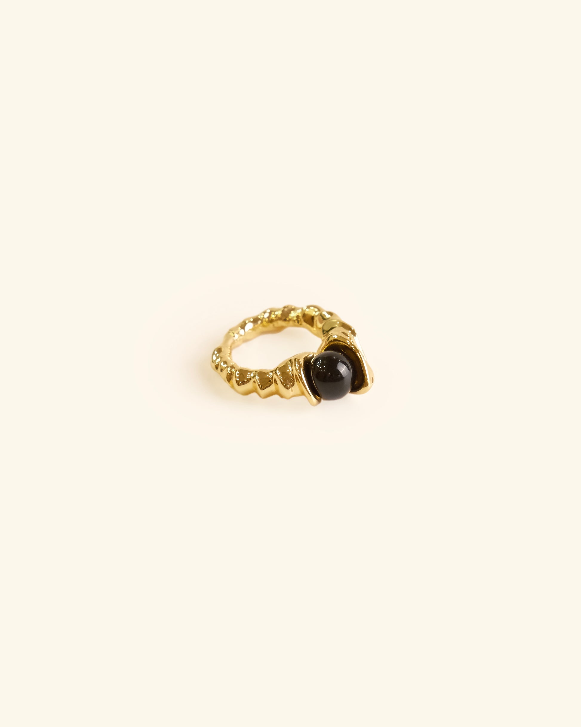 Onyx and Gold Plated Horn Ring